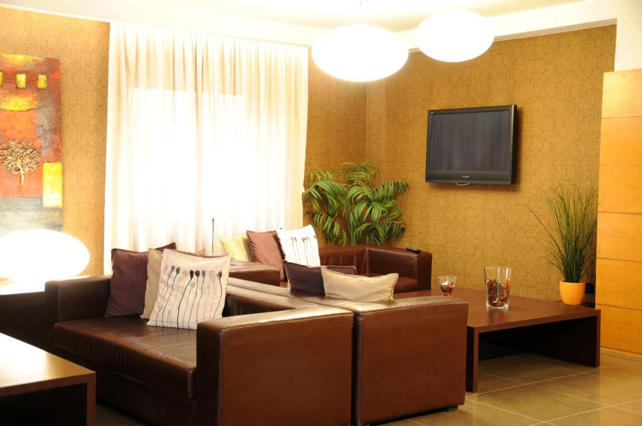 Hotel Fly Casoria Exterior foto