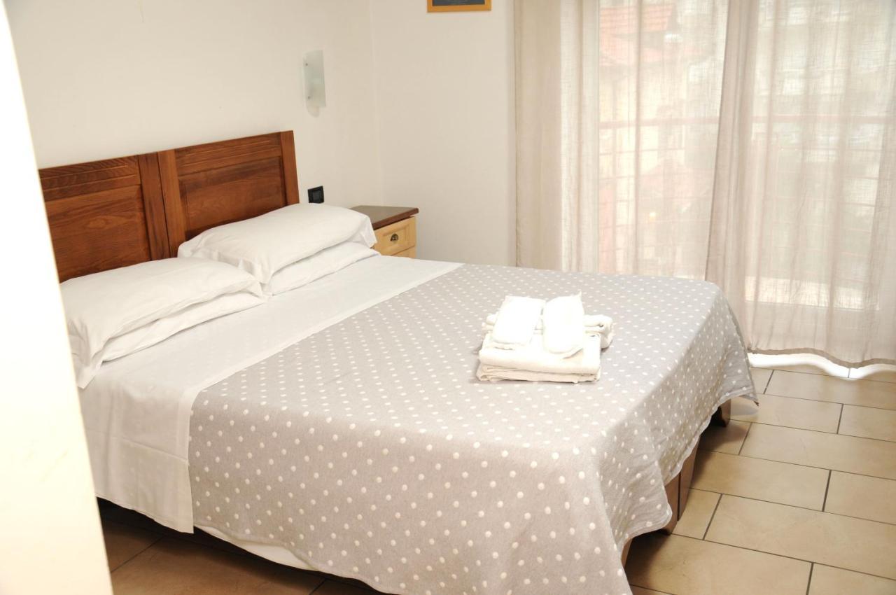 Hotel Fly Casoria Exterior foto